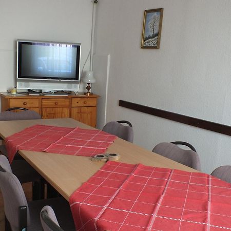 Zimmer Im Ferienpark Buntspecht Pruchten Екстериор снимка